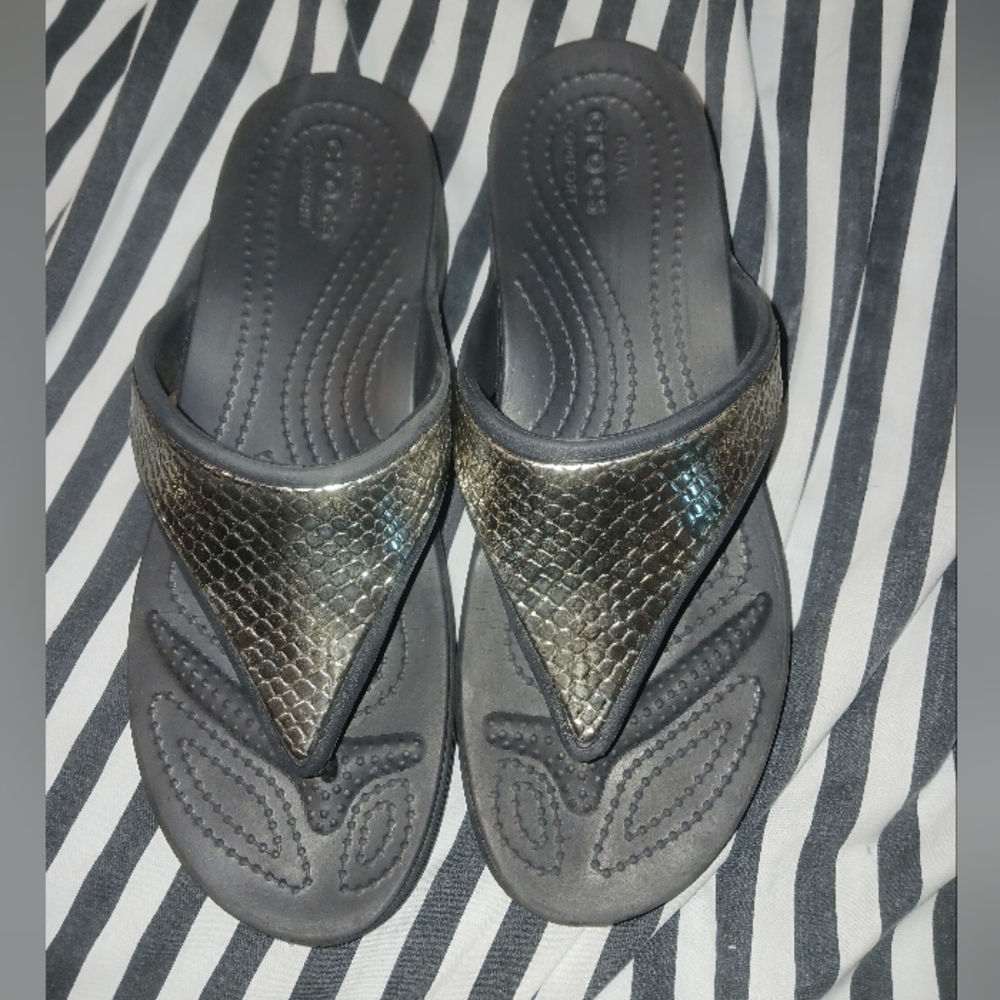 Crocs Dual Comfort Silver and Black Sandals